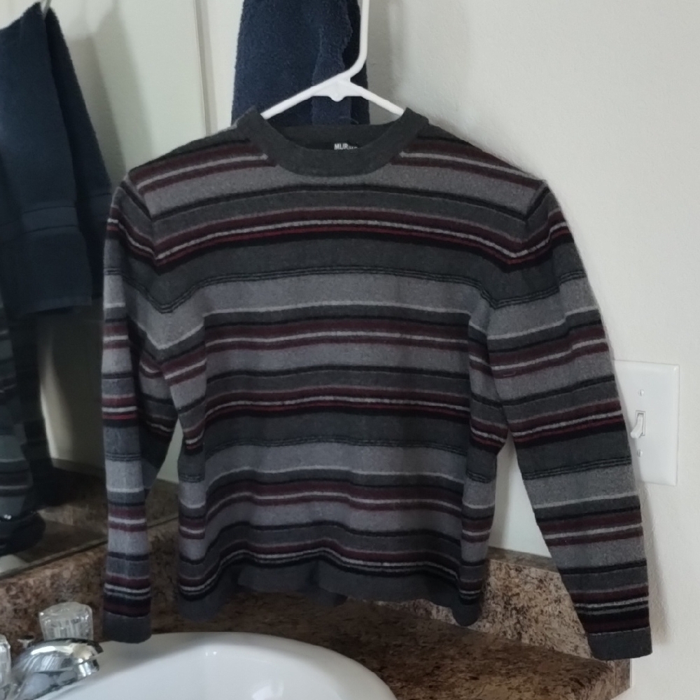 Men's Striped Gray Sweater